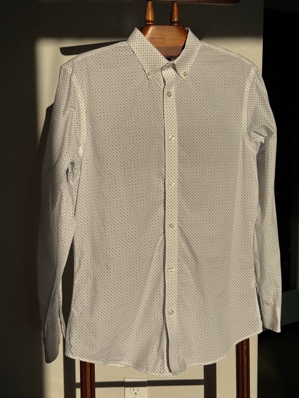 Banana Republic Non Iron Slim Fit Dress Shirt Men’s L White Blue Cotton
